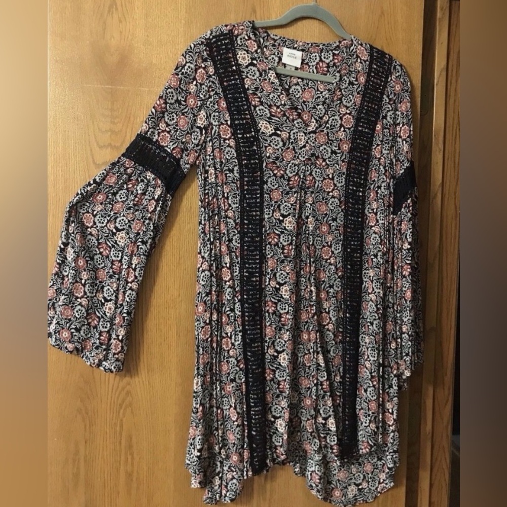 Knox Rose Floral Dress with Black Accents